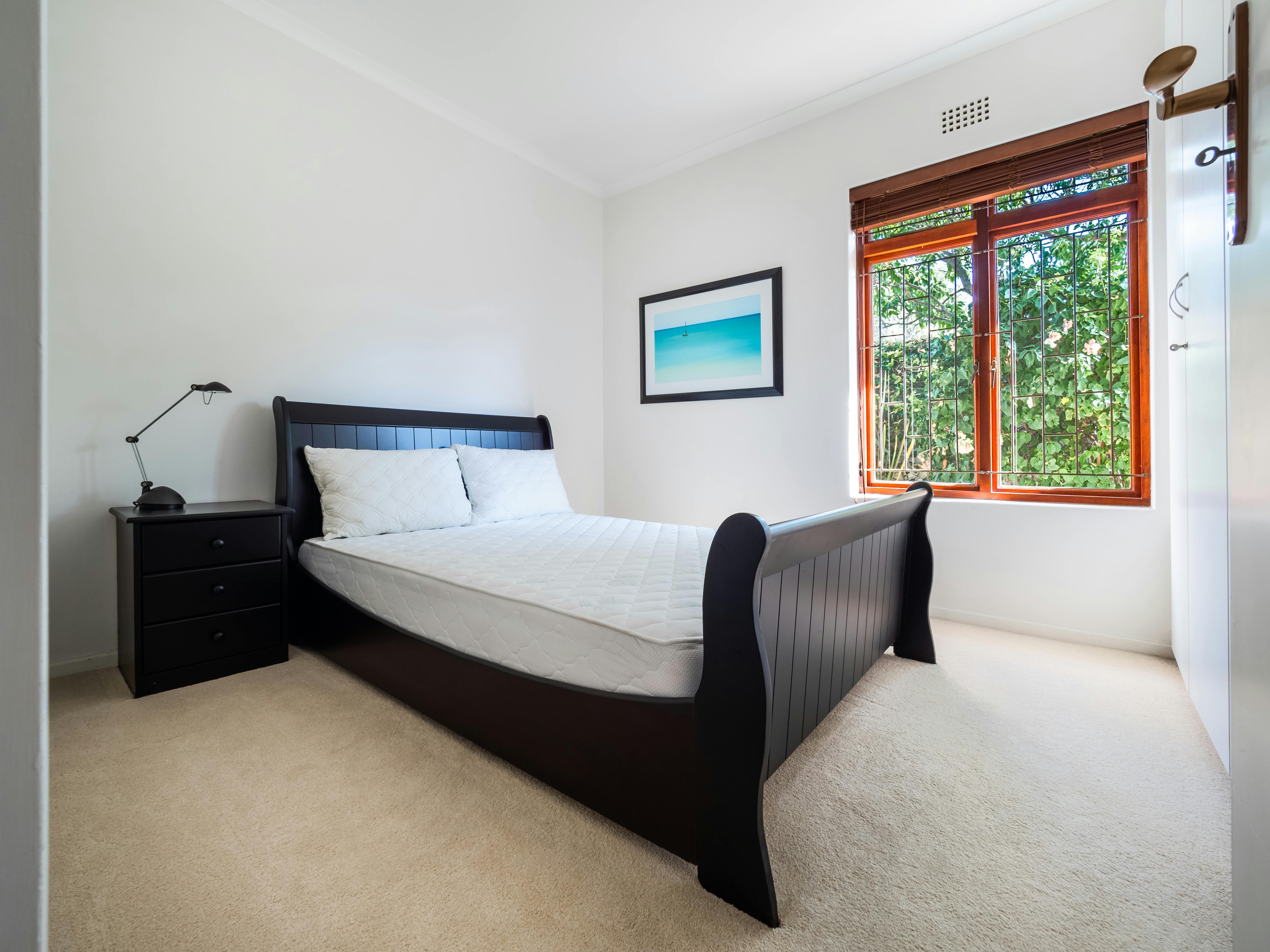 Modern Minimalism gallery 1